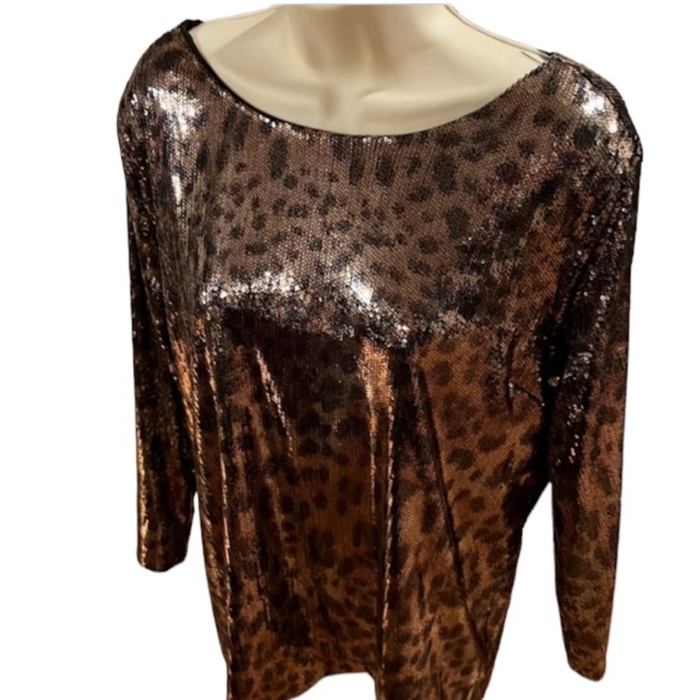 Micheal Kors leopard print sequin top 3/4 sleeve button down V back reversible